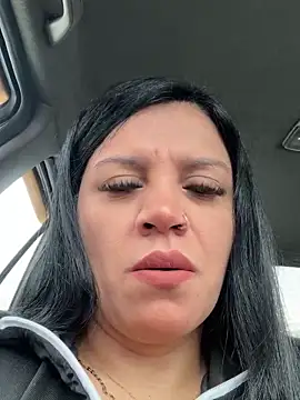 Snapshot of Milff_parkerrr chatting on 02/08/25, 12:17 Milff parkerrr online show from 02/08/25, 12:17