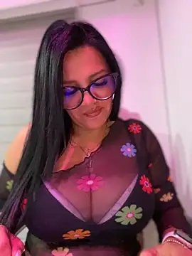 Snapshot of Milff_parkerrr chatting on 10/02/25, 01:45 Milff parkerrr online show from 10/02/25, 01:45