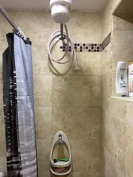 Milff parkerrr online show from 01/12/26, 11:54