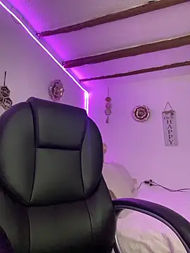 Milff parkerrr online show from 02/23/26, 10:18