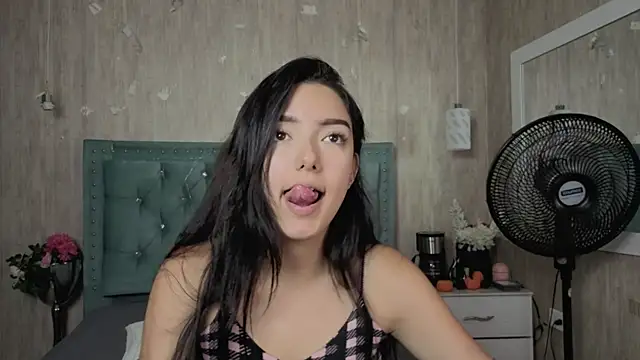 Marcelaa fox online show from 03/25/26, 07:53