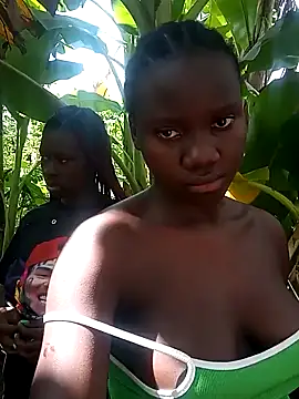 Snapshot of Black_juicy24 chatting on 01/02/25, 11:41 Black juicy24 online show from 01/02/25, 11:41