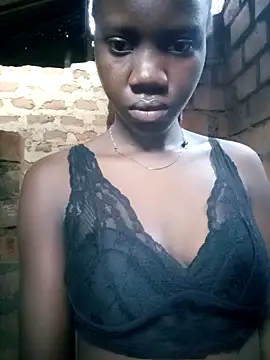 Black juicy24 online show from 11/15/25, 04:10