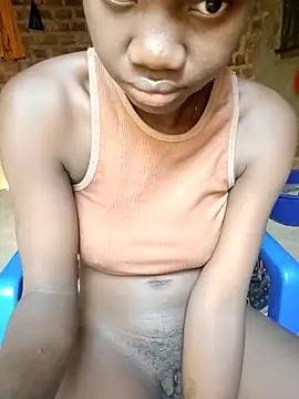 Black juicy24 online show from 12/04/25, 05:28