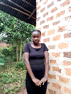 Black juicy24 online show from 12/23/25, 04:32