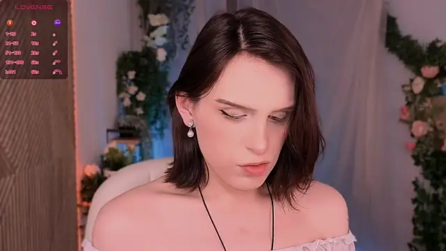  yourFoxy  online show from 12/10/24, 05:39