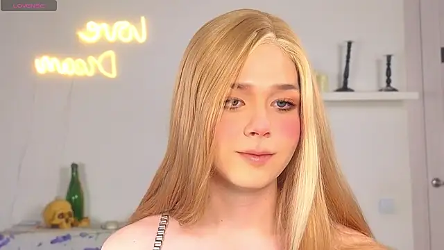  yourFoxy  online show from 10/15/25, 12:38