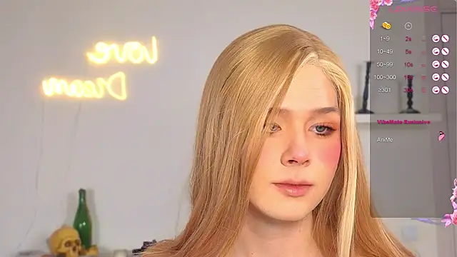  yourFoxy  online show from 10/16/25, 11:44