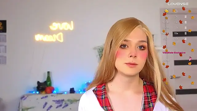  yourFoxy  online show from 10/30/25, 02:18