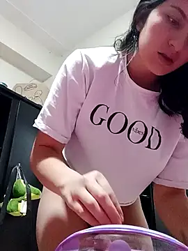 Snapshot of Salomecam30 chatting on 02/09/25, 02:38 Salomecam30 online show from 02/09/25, 02:38