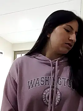 Snapshot of Salomecam30 chatting on 02/09/25, 10:11 Salomecam30 online show from 02/09/25, 10:11