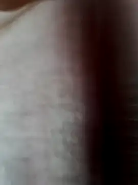 Snapshot of Salomecam30 chatting on 03/11/25, 10:31 Salomecam30 online show from 03/11/25, 10:31