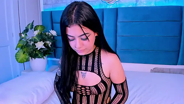 DakottaHill online show from 01/25/25, 04:57