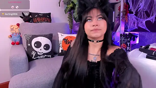 DakottaHill online show from 10/28/25, 06:28