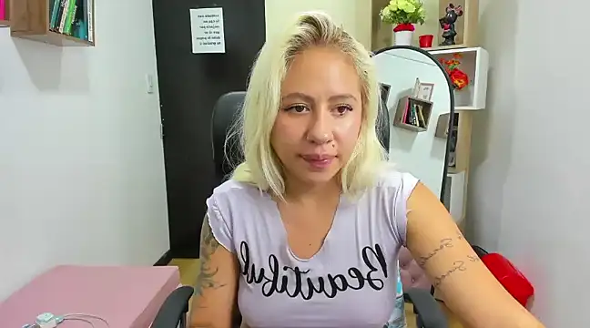 ConstansBlonde online show from 12/23/24, 10:55