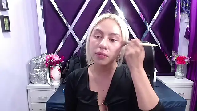 ConstansBlonde online show from 03/18/25, 01:53