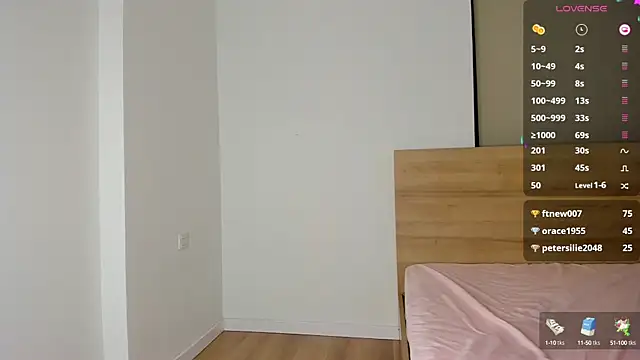 Snapshot of 1_love_8 chatting on 01/02/25, 06:12 1 love 8 online show from 01/02/25, 06:12