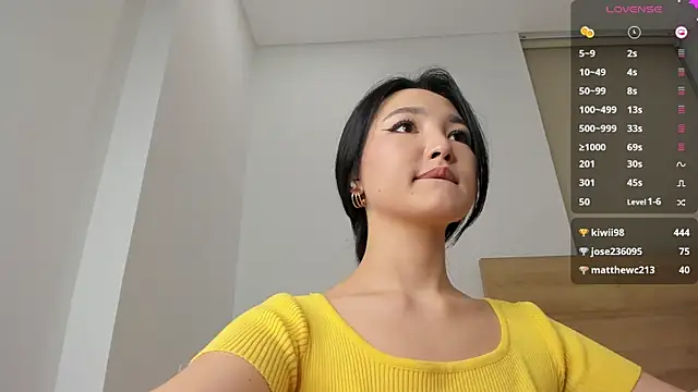 Snapshot of 1_love_8 chatting on 01/11/25, 05:51 1 love 8 online show from 01/11/25, 05:51