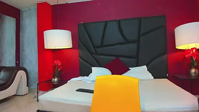 Snapshot of Matthew_Dixonn chatting on 01/04/25, 10:49 Matthew Dixonn online show from 01/04/25, 10:49