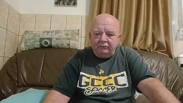 fullballs6 online show from 10/11/25, 02:55