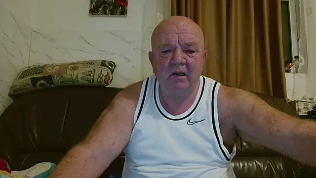 fullballs6 online show from 12/16/25, 03:55