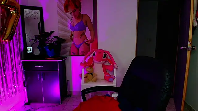 TinnaDawsom online show from 09/15/25, 11:05