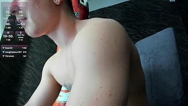 Snapshot of leonardsmith01 chatting on 12/18/24, 03:15 leonardsmith01 online show from 12/18/24, 03:15