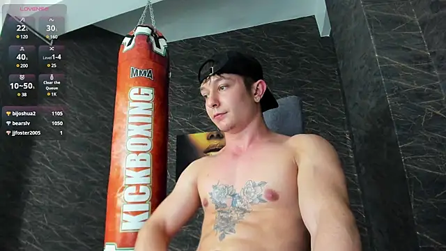 Snapshot of leonardsmith01 chatting on 12/29/24, 03:00 leonardsmith01 online show from 12/29/24, 03:00