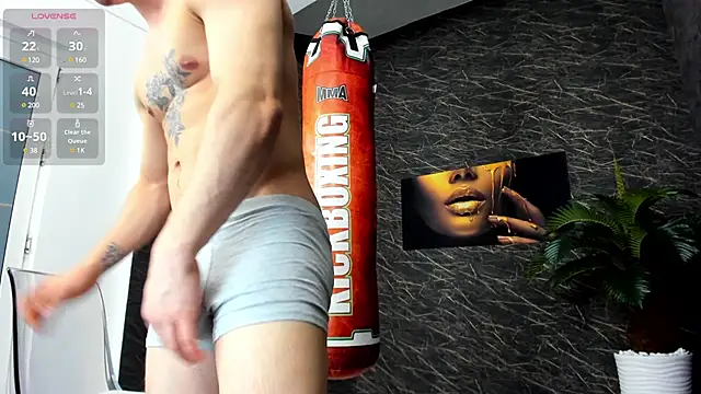 Snapshot of leonardsmith01 chatting on 01/10/25, 08:15 leonardsmith01 online show from 01/10/25, 08:15