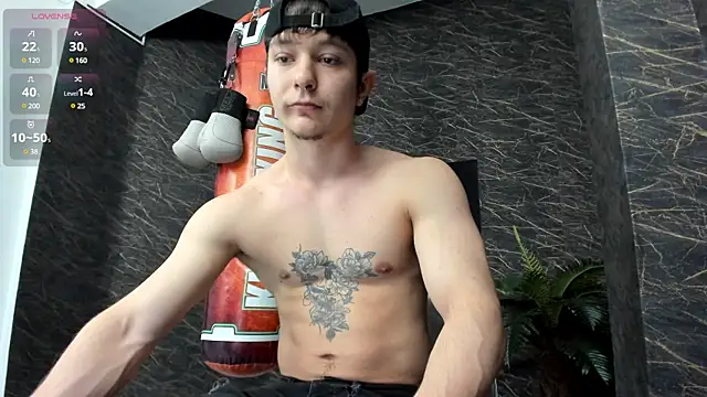 Snapshot of leonardsmith01 chatting on 01/18/25, 09:02 leonardsmith01 online show from 01/18/25, 09:02