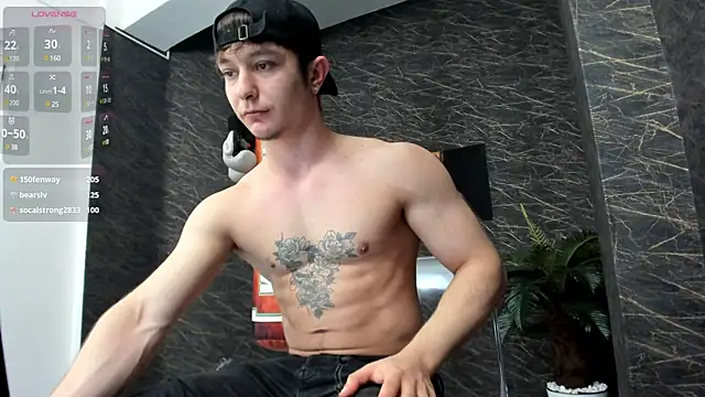 Snapshot of leonardsmith01 chatting on 01/19/25, 11:43 leonardsmith01 online show from 01/19/25, 11:43