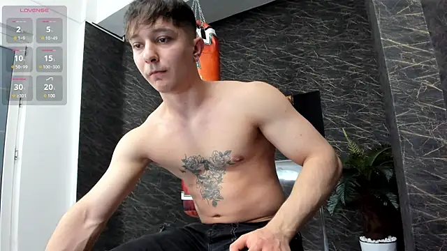 Snapshot of leonardsmith01 chatting on 01/22/25, 08:06 leonardsmith01 online show from 01/22/25, 08:06