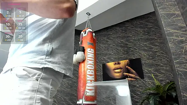 Snapshot of leonardsmith01 chatting on 02/10/25, 12:08 leonardsmith01 online show from 02/10/25, 12:08