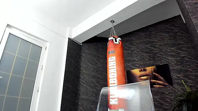 Snapshot of leonardsmith01 chatting on 02/28/25, 03:15 leonardsmith01 online show from 02/28/25, 03:15