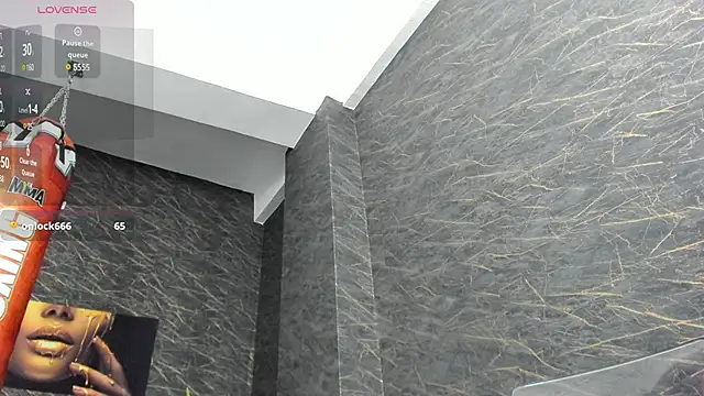 Snapshot of leonardsmith01 chatting on 03/18/25, 11:20 leonardsmith01 online show from 03/18/25, 11:20