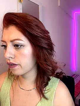 nix white online show from 11/21/25, 03:44