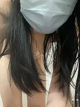 Snapshot of zqq5522 chatting on 02/21/25, 02:27 zqq5522 online show from 02/21/25, 02:27