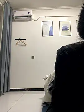 Snapshot of zqq5522 chatting on 01/07/26, 11:56 zqq5522 online show from 01/07/26, 11:56