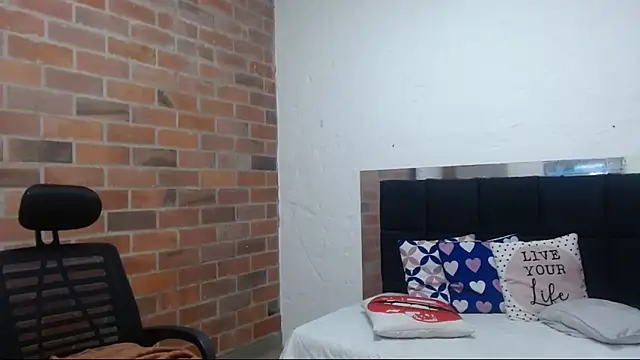 samantha  karolstone online show from 02/25/26, 03:27