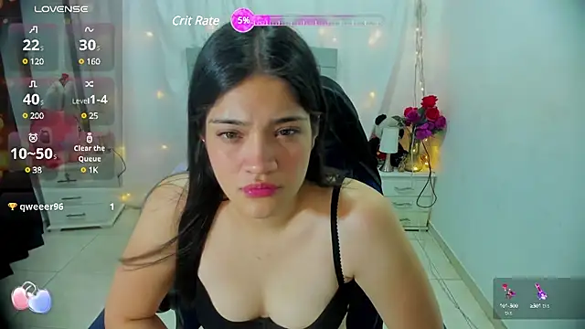 Snapshot of Alison_girl20 chatting on 01/09/25, 08:11 Alison girl20 online show from 01/09/25, 08:11