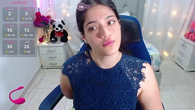 Snapshot of Alison_girl20 chatting on 02/19/25, 10:53 Alison girl20 online show from 02/19/25, 10:53