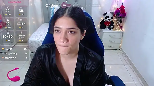 Snapshot of Alison_girl20 chatting on 03/06/25, 01:48 Alison girl20 online show from 03/06/25, 01:48