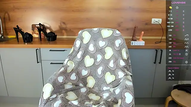 Snapshot of Jimmy_Bearn chatting on 03/14/25, 05:27 Jimmy Bearn online show from 03/14/25, 05:27