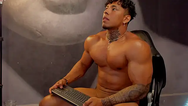 bradley smith online show from 03/09/25, 02:39