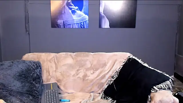 bradley smith online show from 12/14/25, 08:20