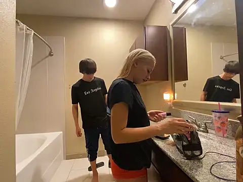 girlfriendmissy online show from 01/12/25, 06:05