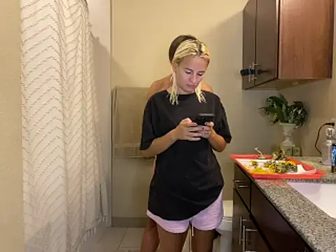 girlfriendmissy online show from 11/02/25, 07:49