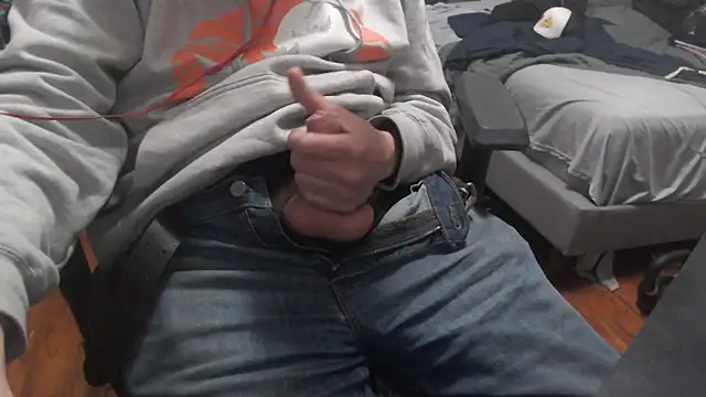 chicostick413 online show from 12/03/24, 03:20