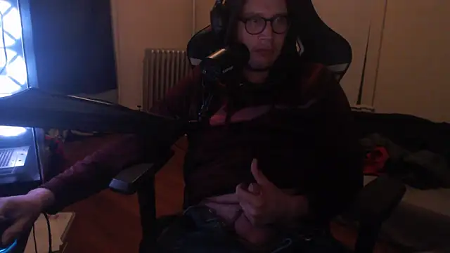 chicostick413 online show from 10/19/25, 12:22