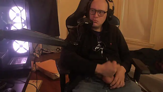 chicostick413 online show from 10/22/25, 01:33